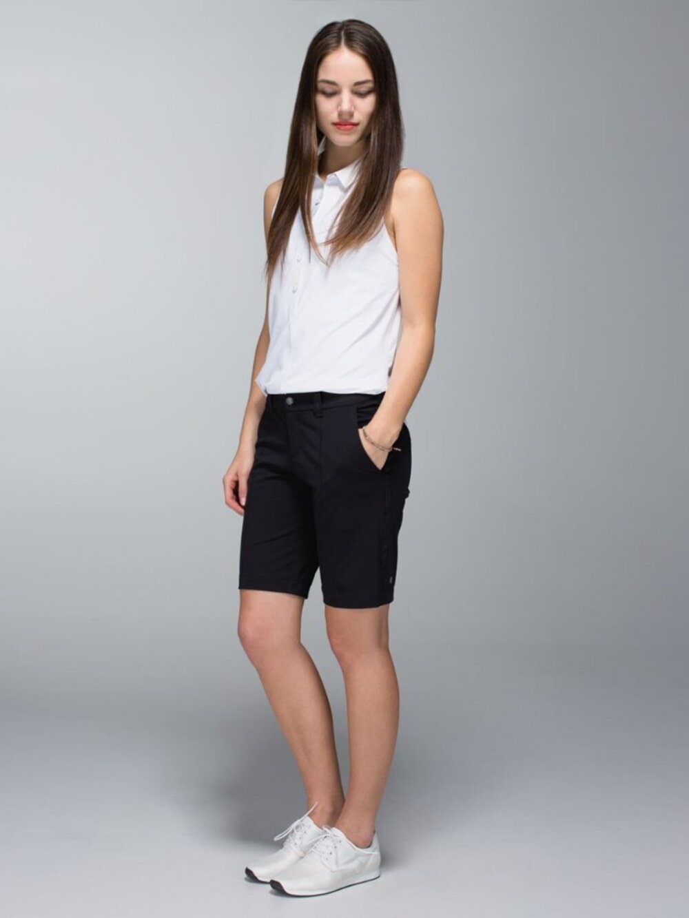 Lululemon Black Club Short II Athletic Bermuda Shorts Size 4
